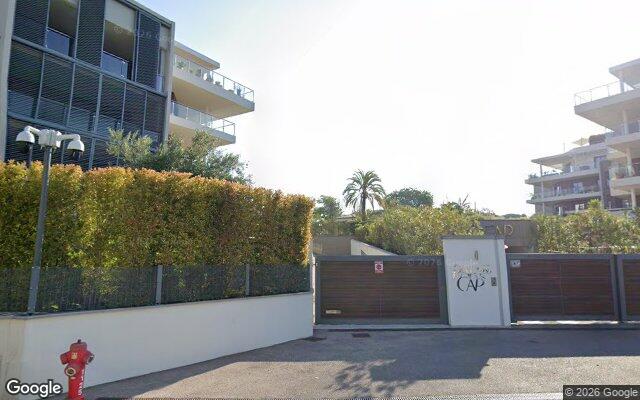 Façade : 19 avenue Edmond d'Esclevin, Antibes
