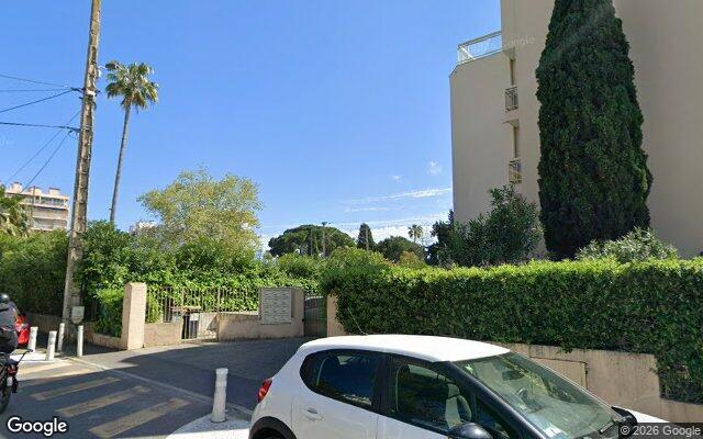 Façade : 15 rue Dulys 6160 Antibes, Antibes