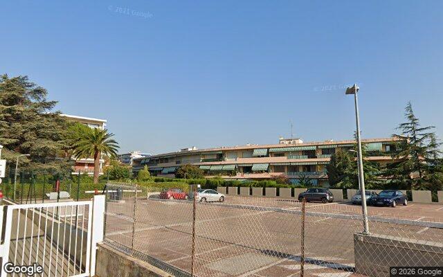 Façade : 831 route de Nice 6600 Antibes, Antibes